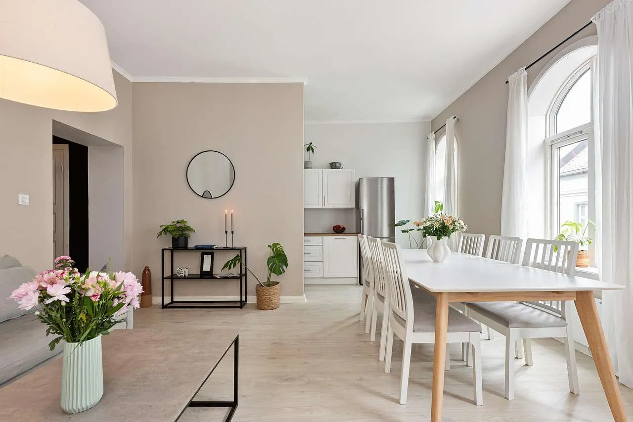 Home Window Repair: Expert Guide to Fix & Maintain